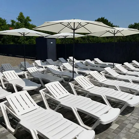 Resort Elena *